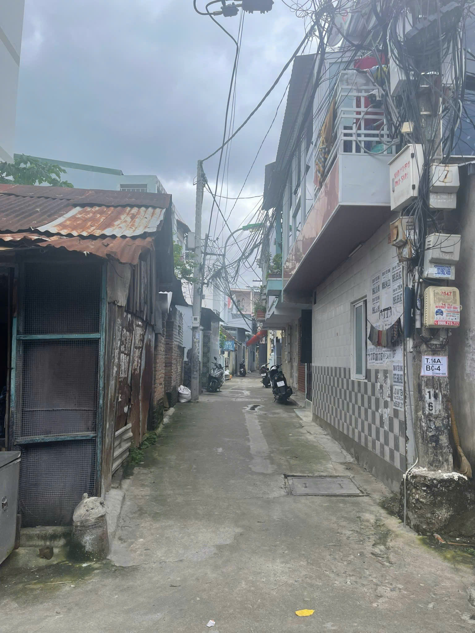 Bán đất tặng nhà, thuộc hẻm đường Phan Đình Giót Nha Trang, 122,6m2