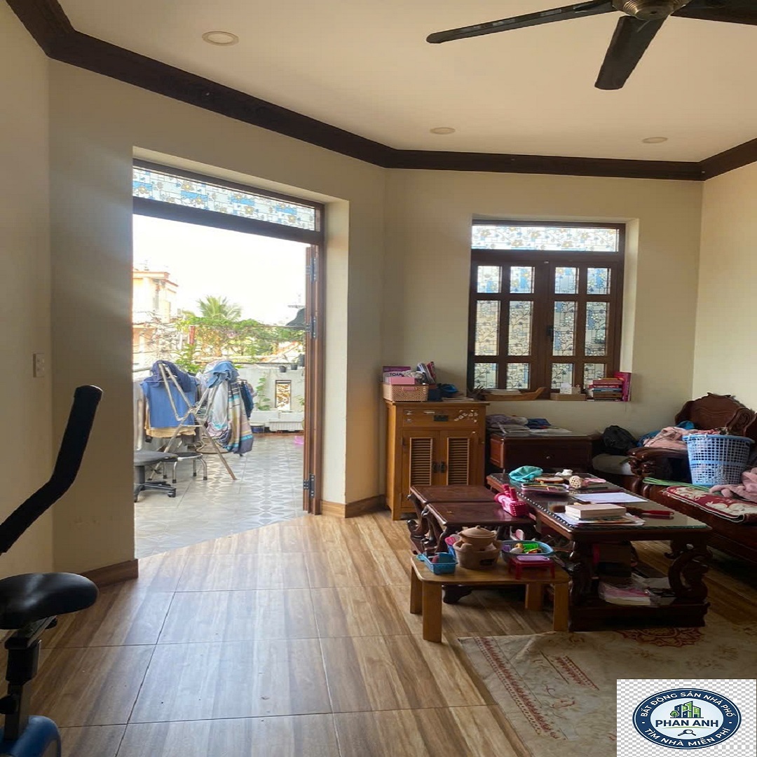 Nhà mặt tiền Dương Đình Hội – 4 tầng với 150m² đất mà chỉ có 15 tỏi hơn...-3