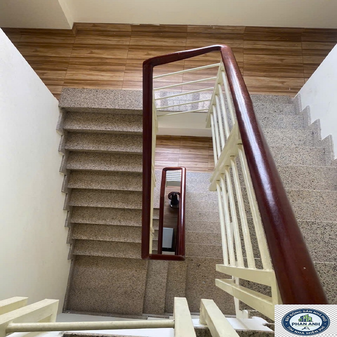 Nhà mặt tiền Dương Đình Hội – 4 tầng với 150m² đất mà chỉ có 15 tỏi hơn...-4
