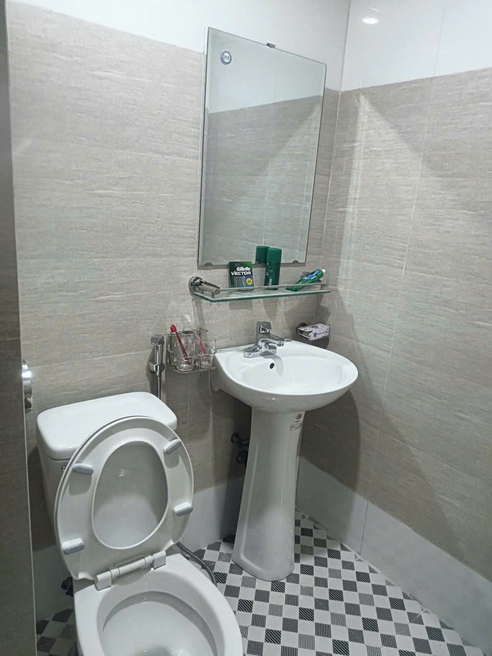 CĂN HỘ ĐẸP – GIÁ TỐT – CHÍNH CHỦ CẦN BÁN Căn hộ Chung cư gần khu vực Quảng Thành-4