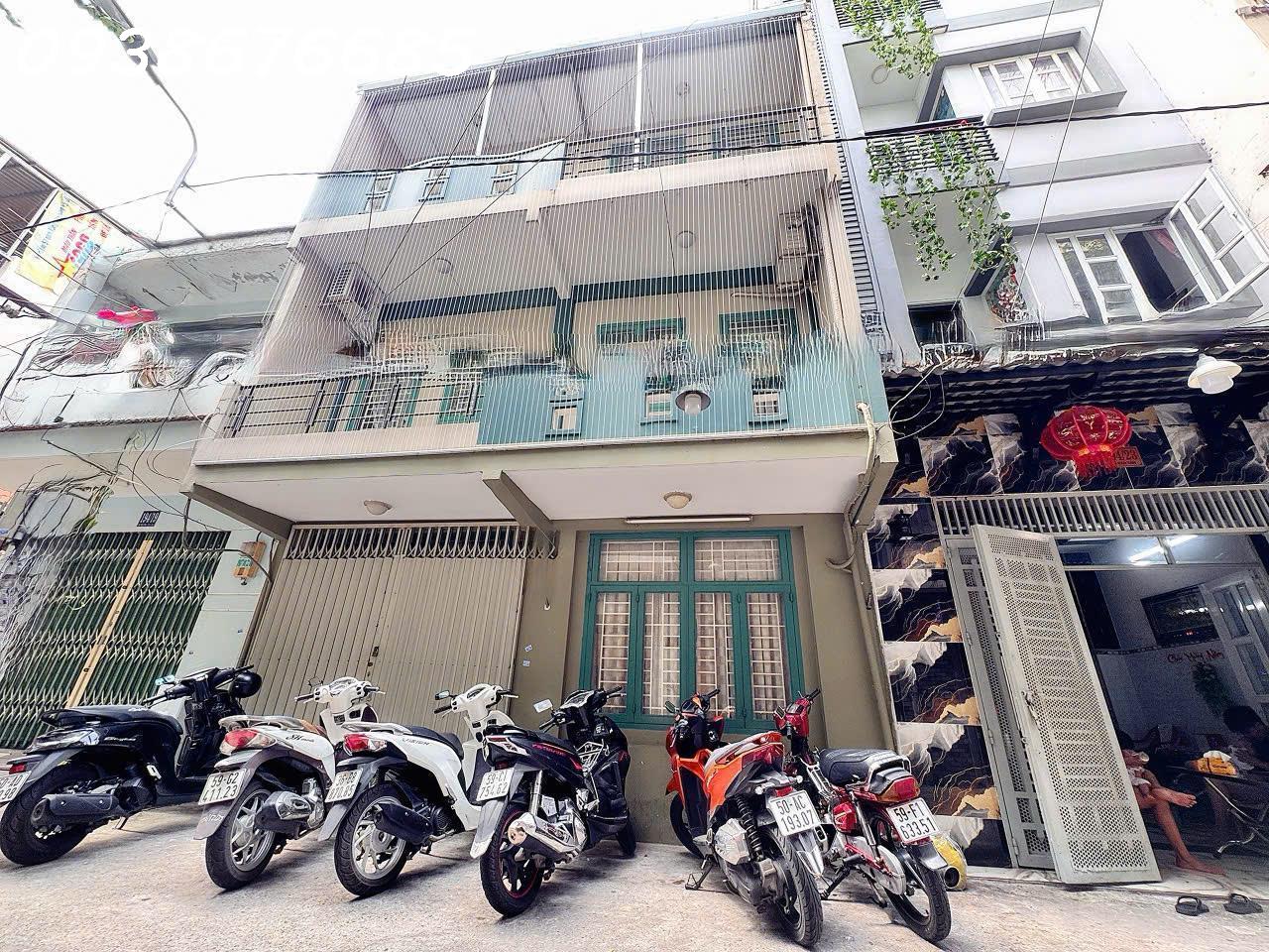 NGANG LỚN HIẾM 6M*8,5M DT 50M2- SH VUÔNG VỨC- CHÍNH CHỦ 1 ĐỜI XƯA BÁN NHÀ 4 TẦNG MẶT TIỀN HXH 6M Đ.VÕ VĂN TẦN, QUẬN 3- NGAY GÓC CMT8 - KHU VIP- 0938676685 GIANG GIANG