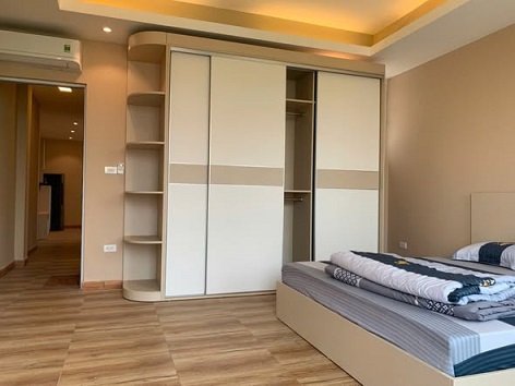 🌻Chính chủ cho thuê mặt bằng kinh doanh nhà tại 75 Trúc Bạch, 0936318848