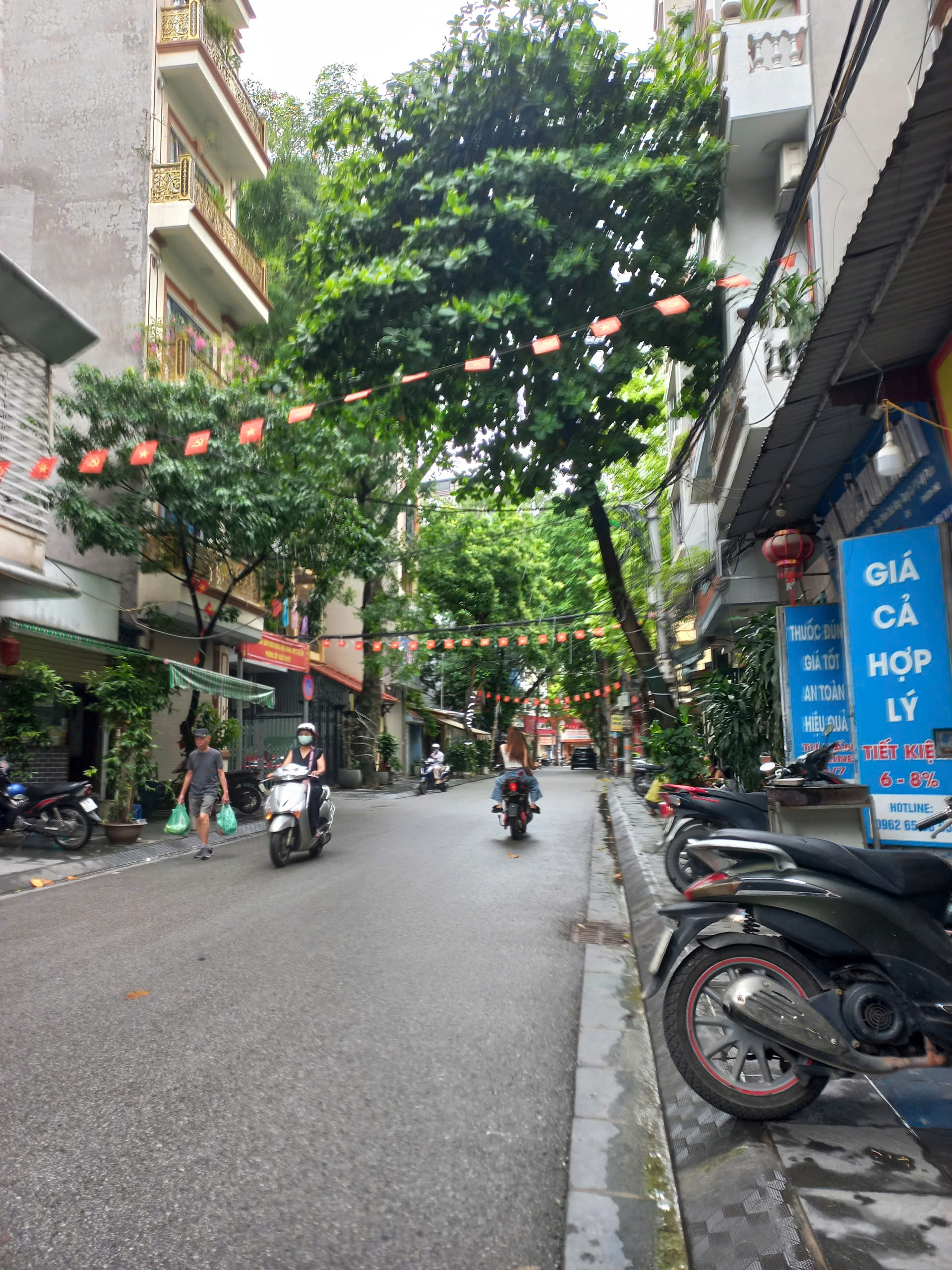 BÁN GẤP NHÀ THANH XUÂN, PHÂN LÔ VỈA HÈ 50M2 4T, OTO TRÁNH, KINH DOANH, VĂN PHÒNG, CHỈ 2O TỶ