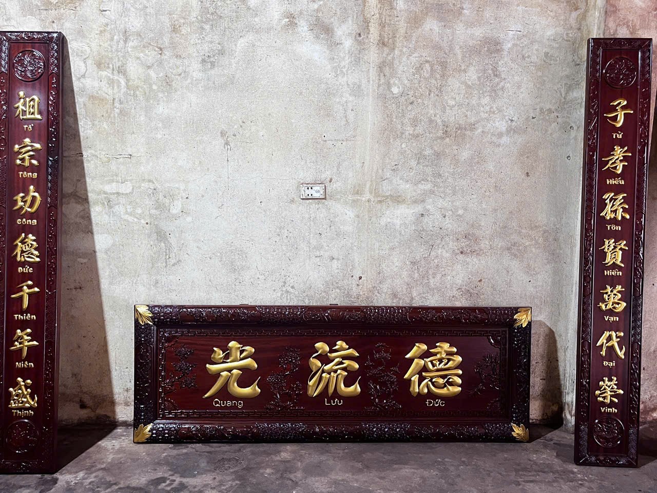 ĐỒ GỖ THƯ QUỲNH Chuyên TRANH GỖ CHỮ PHONG THỦY – ĐẸP- SANG TRỌNG- Ý NGHĨA Gần Sân Vận Động Yên Ninh