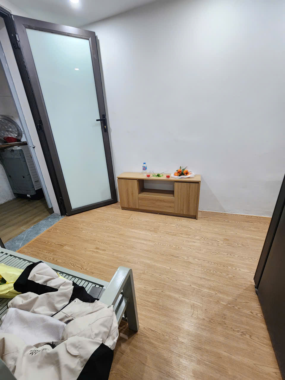 Chính Chủ P 503 Nhà 77 Thịnh Hào 1 Đống Đa Bác nào con lên học đại học mua căn này thì quá đỉnh , học xong bán lại vẫn lời