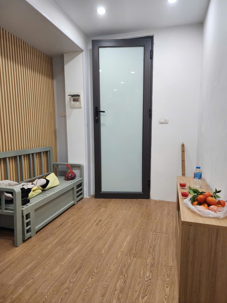 Chính Chủ P 503 Nhà 77 Thịnh Hào 1 Đống Đa Bác nào con lên học đại học mua căn này thì quá đỉnh , học xong bán lại vẫn lời-3