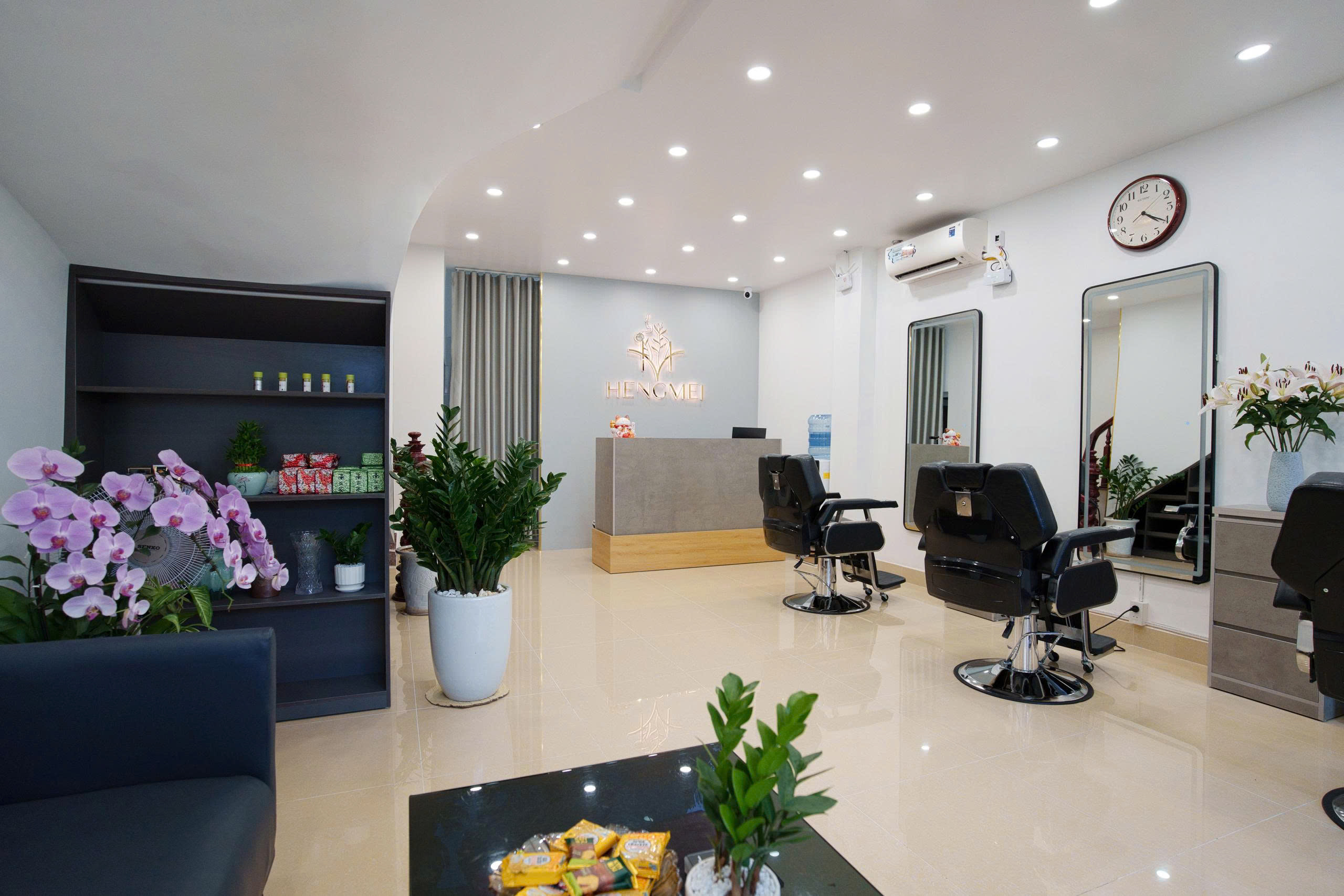 Do bận công việc cá nhân không thể tiếp tục quản lý, SANG NHƯỢNG SALON TÓC & GỘI ĐẦU DƯỠNG SINH TẠI MẶT ĐƯỜNG HOÀNG MINH THẢO (HẢI PHÒNG)