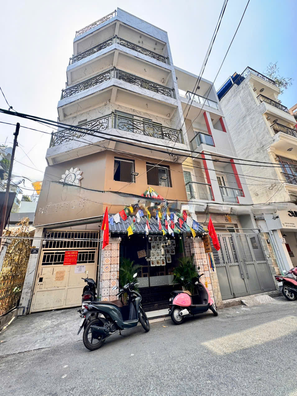 SIÊU PHẨM 225M2 NGANG 12M*19M- MUA 1 LỜI 2- BÁN TÒA NHÀ 7 TẦNG CĂN GÓC 2 MẶT TIỀN HXH Đ.NGUYỄN TRÃI, QUẬN 1- KHU VIP ĐẸP- GIÁ TỐT CHÍNH CHỦ 0938676686 GIANG GIANG