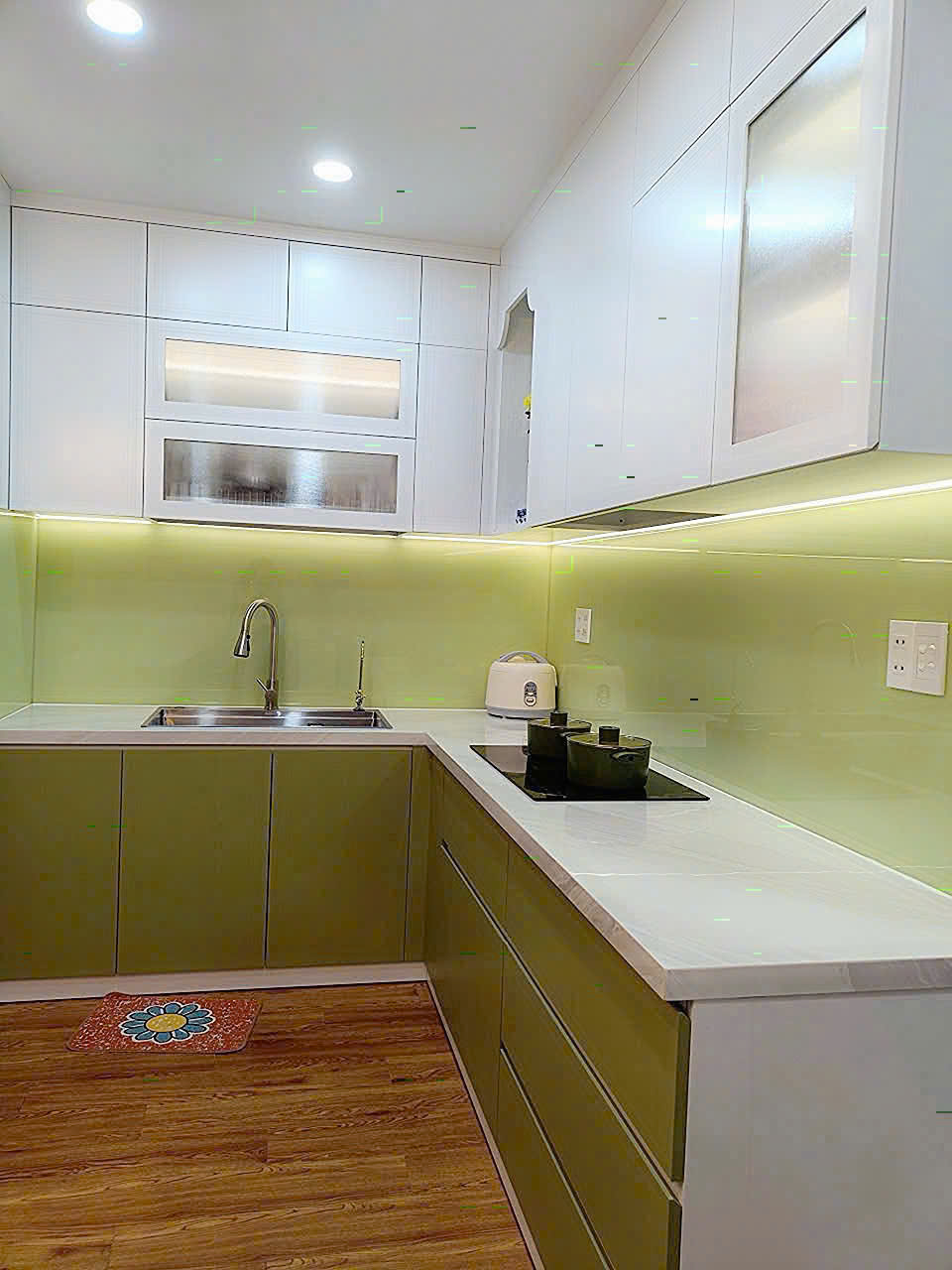 GIÁ TỐT - CHÍNH CHỦ Cần Bán Nhanh Căn Shophouse Mặt Tiền Đường Dương Quang Đông