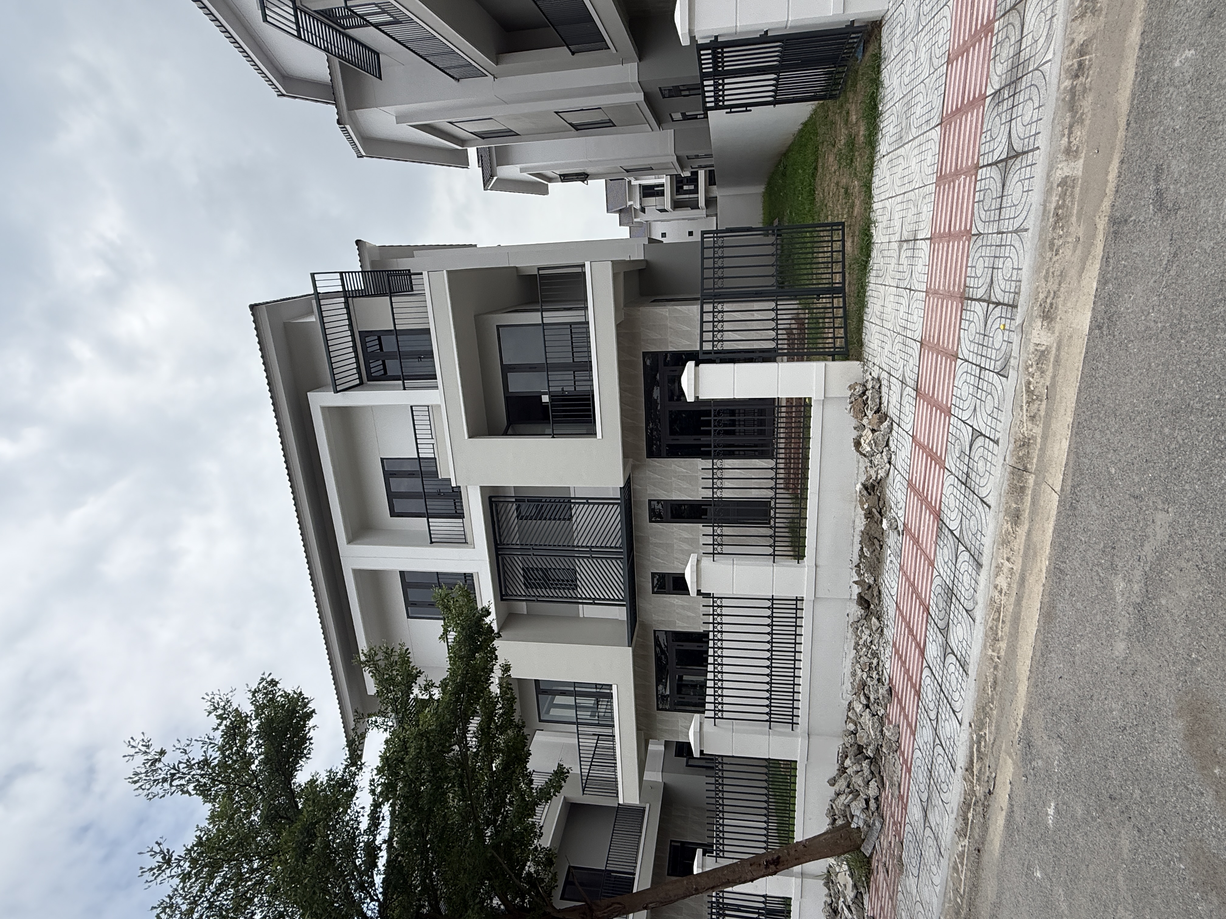 biệt thự song lập diện tích 280m,khách hàng vào vốn 30% hỗ trợ chính sách vay 70% ân hạn lãi gốc 24