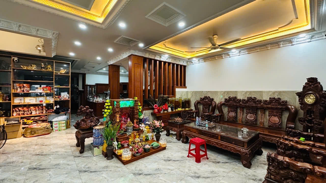 Nhà phố cao cấp Trung Mỹ Tây 17, Quận 12 - Ngang gần 8m, 6PN, sân đậu 2 ô tô, chỉ 13,8 tỷ