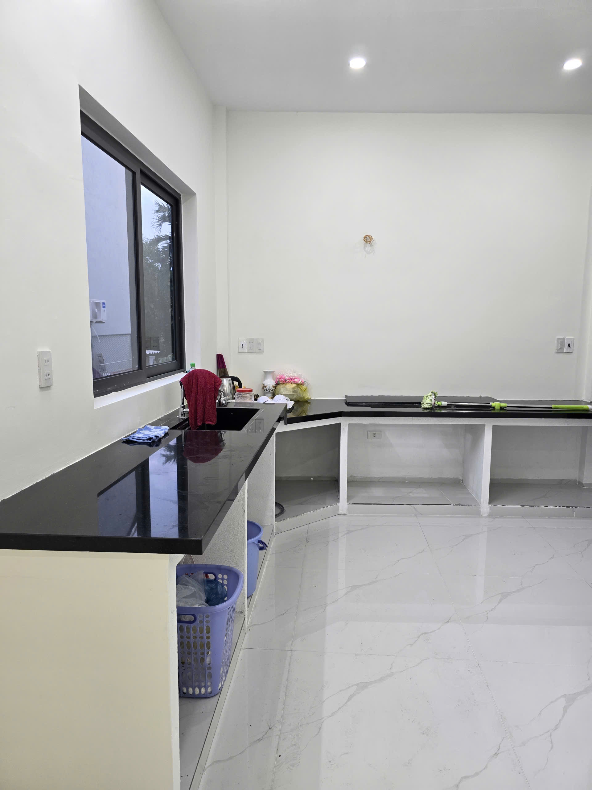 CHÍNH CHỦ BÁN NHÀ 2 MẶT TIỀN NGUYỄN TẤT THÀNH - TP. HUẾ (NỞ HẬU, KO NGẬP)-3