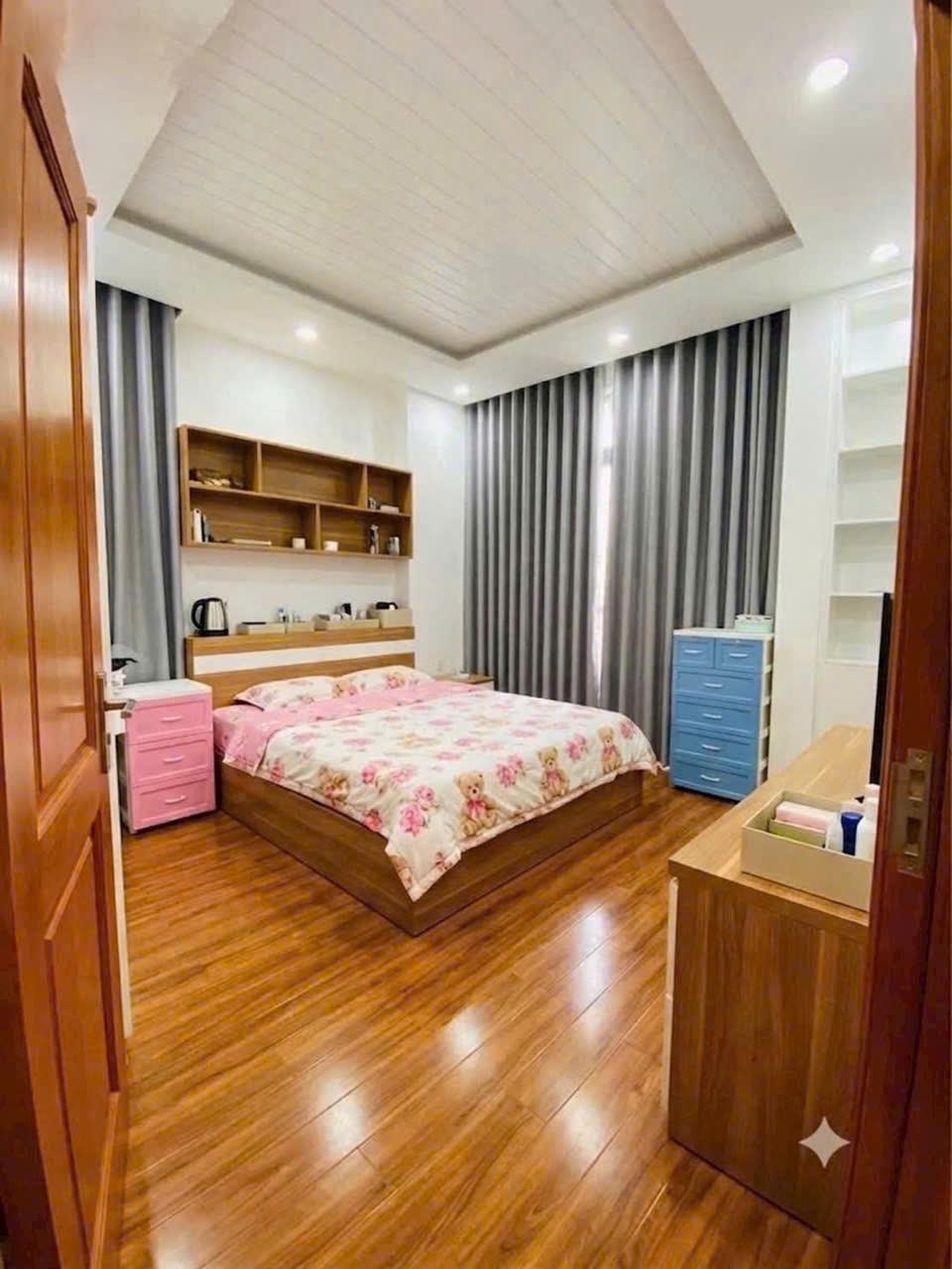 KHU CÁN BỘ Ở, NGAY ĐÀO TÔNG NGUYÊN, XE HƠI TRONG NHÀ, 6.85 TỶ