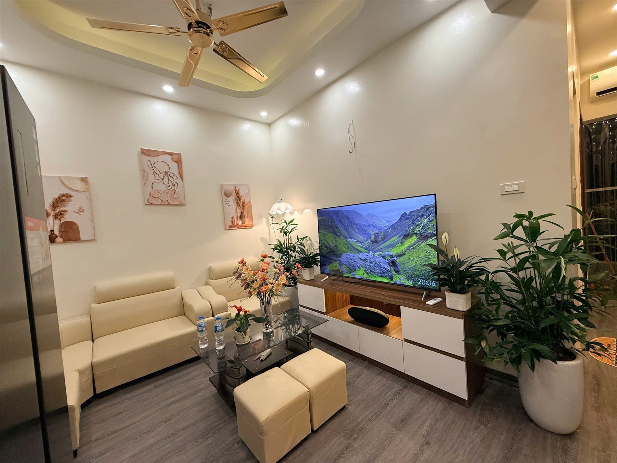 CĂN HỘ ĐẸP - GIÁ TỐT CHÍNH CHỦ CẦN BÁN CĂN HỘ HỒNG HÀ ECO CITY – Giá Nhỉnh 3 TỶ-3