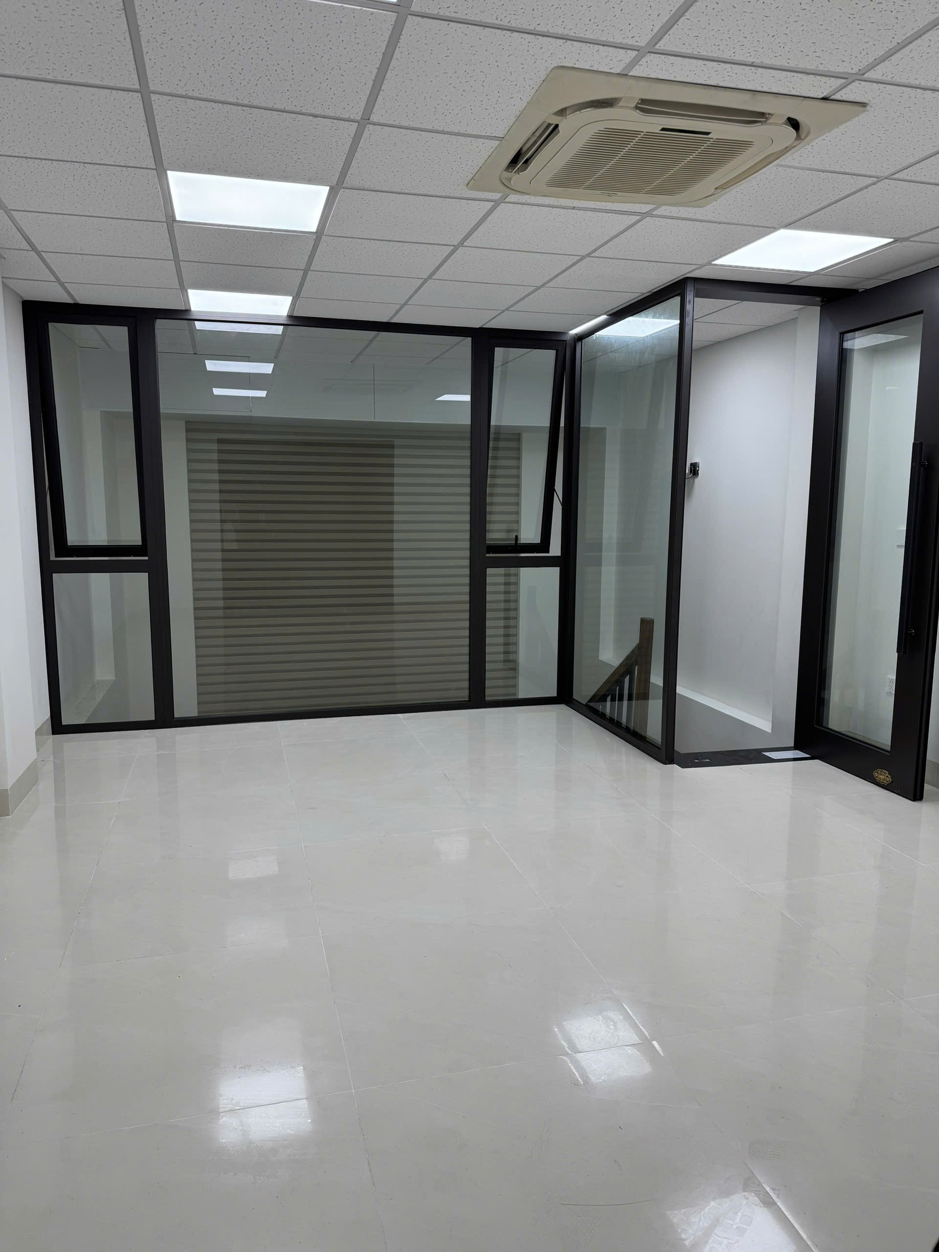 CHO THUÊ NHÀ MỚI XÂY 100% – FULL TIỆN ÍCH – KHU BẠCH MAI, HÀ NỘI
