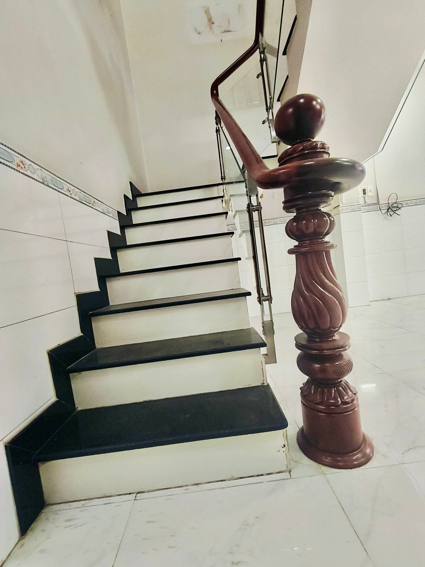 BÁN NHÀ SÁT HXH DƯƠNG BÁ TRẠC P2 Q8 - 4.1X13.5 - 54M2 - CHỈ 5,98 TỶ- GỌI NGAY 0784968131-4