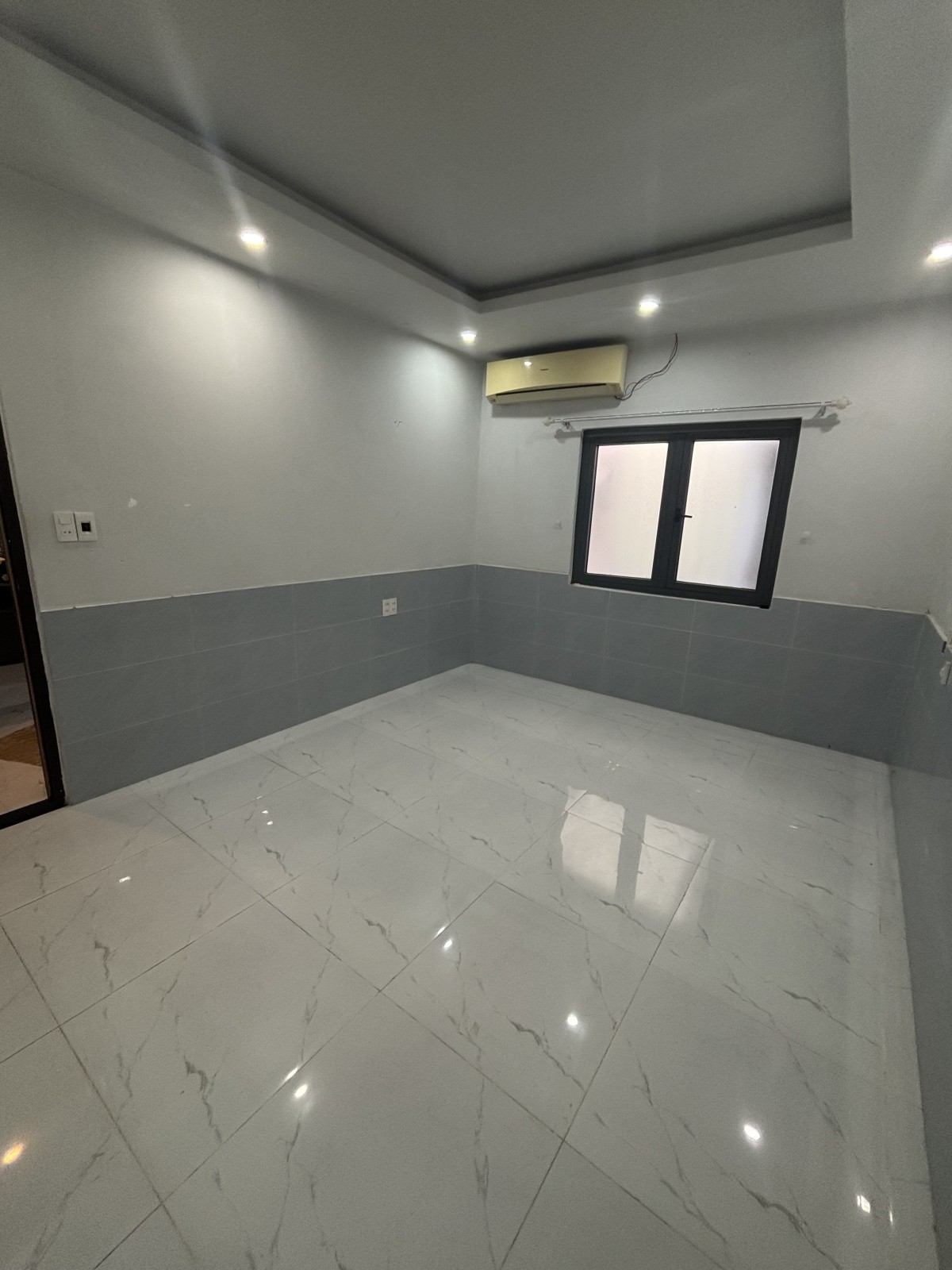 Bán nhà kiệt 3.75m Nguyễn Văn Linh 54m2 giá 6.45 tỷ gần sân bay Đà Nẵng