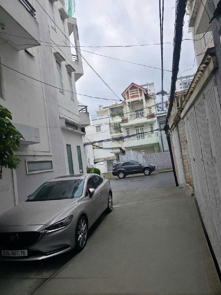 Bán nhanh nhà Nguyễn Thị Thập - Lâm Văn Bền, 5x24m, 14 tỷ, phù hợp gia đình, có chỗ để xe hơi