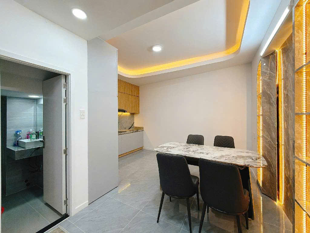 Bán nhanh nhà Nguyễn Thị Thập - Lâm Văn Bền, 5x24m, 14 tỷ, phù hợp gia đình, có chỗ để xe hơi-3