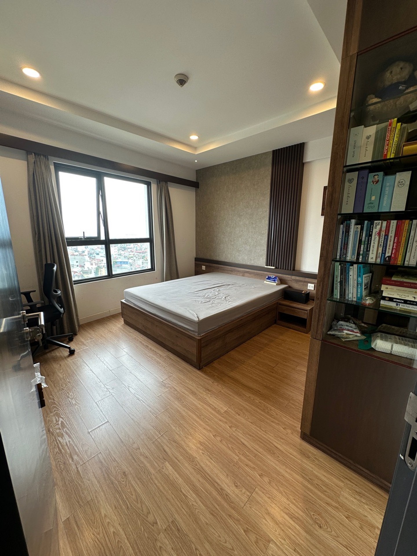 Bán căn hộ Kosmo Tây Hồ, lô góc, nội thất cao cấp, 125m, nhỉnh 18 tỷ-3