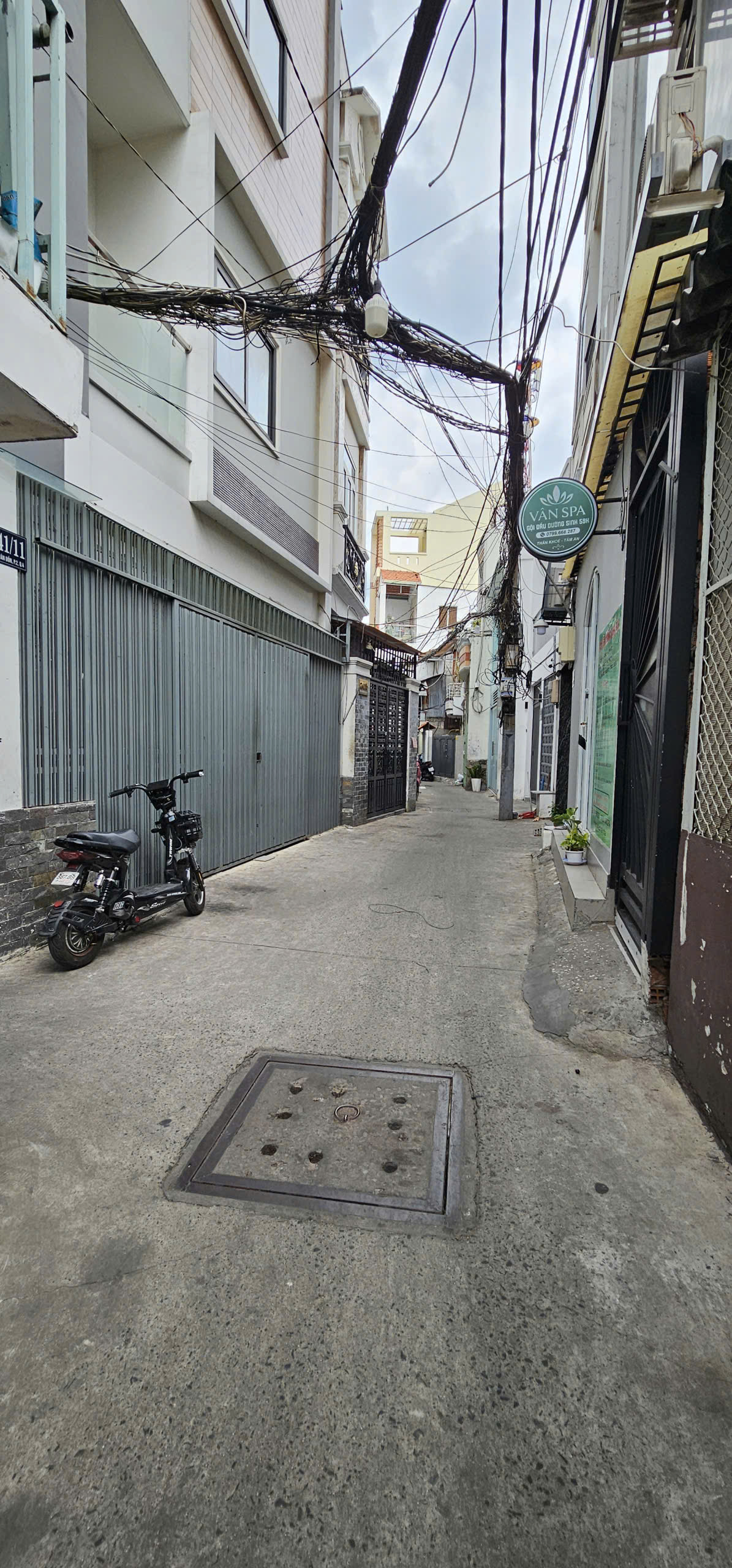 Bán nhà hẻm ba gác máy sát mặt tiền q4 
Diện tích sd  63 m  bê tông 3 tấm có 3đ