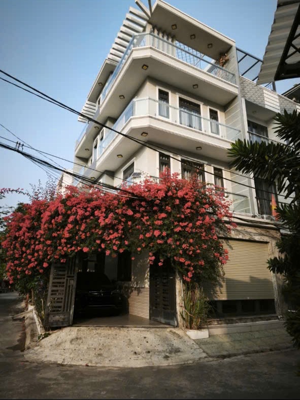 CHÍNH CHỦ CẦN Bán hoặc cho thuê Căn Nhà Góc 2 Mặt Tiền 1 Trệt 2 Lầu gần trục Hỳnh Tấn Phát, Nhà Bè sát bên Quận 7 (cũ).-3