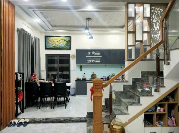 CHÍNH CHỦ CẦN Bán hoặc cho thuê Căn Nhà Góc 2 Mặt Tiền 1 Trệt 2 Lầu gần trục Hỳnh Tấn Phát, Nhà Bè sát bên Quận 7 (cũ).-4