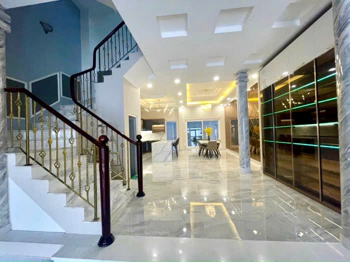QUẬN 1: CHÍNH CHỦ 0938676685 BÁN NHÀ 4 TẦNG MỚI MẶT TIỀN HXH VÕ THỊ SÁU, P.TÂN ĐỊNH- DT ĐẸP 6,5M*18M- TẶNG FULL  NỘI THẤT XỊN SÒ- CHÀO 28,5T-3