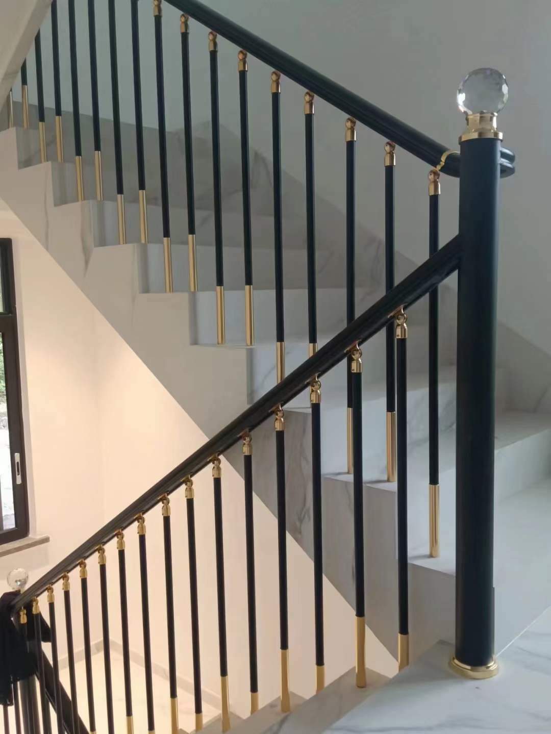 Cho thuê nhà, Nguyễn Khánh Toàn, Nguyễn Văn Huyên; 123m2* 4T -36 tr