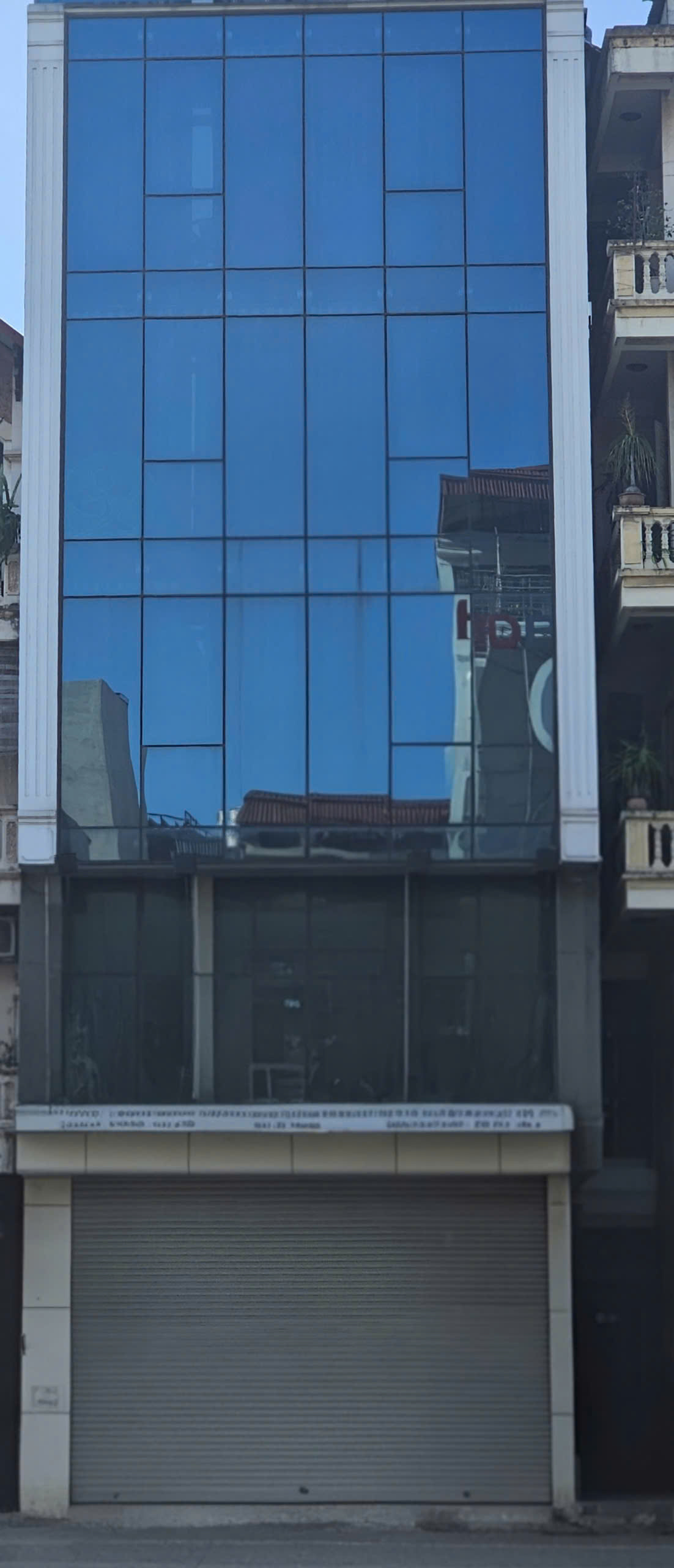 Cho thuê nhà, 98m2- 5T, Nguyễn Trường Tộ, Hàng Than, Trấn Vũ -25 tr