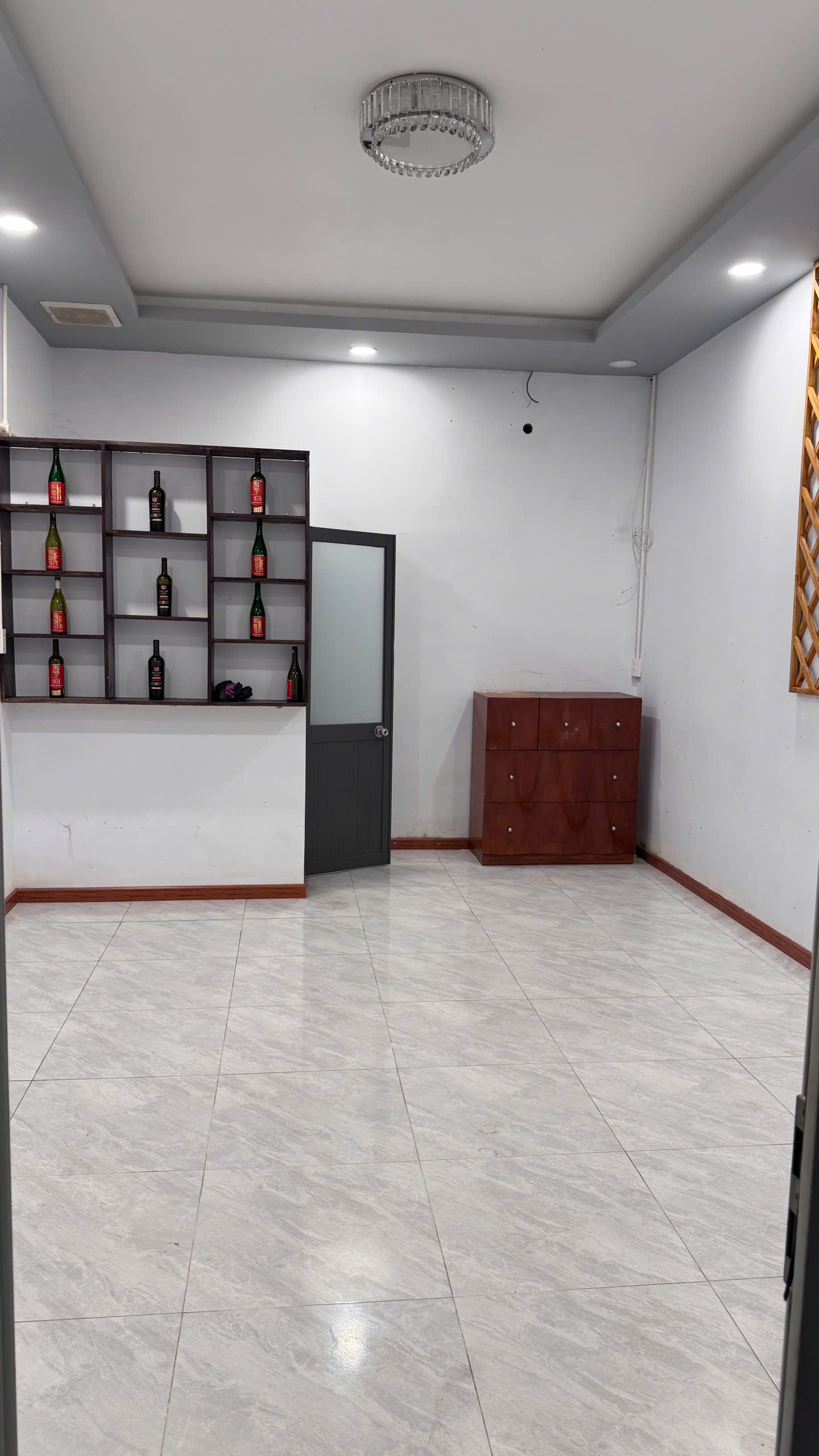 CHO THUÊ MẶT BẰNG ĐƯỜNG KÍNH DƯƠNG VƯƠNG 460m2  LÀM VĂN PHÒNG, GARAGE OTO,...-4