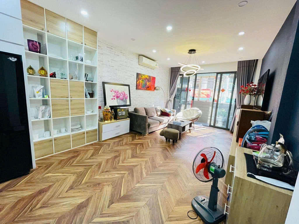 BÁN NHÀ 6 TẦNG HXH 10M CÓ VỈA HÈ ĐƯỜNG ĐIỆN BIÊN PHỦ, QUẬN 3 - DT 4M*14M SỔ HỒNG HOÀN CÔNG CHUẨN - CHÍNH CHỦ 1 ĐỜI XƯA * LH GIANG GIANG: 093.86.76.685