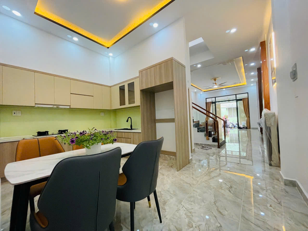 [Nhà rộng ngang 5m] Bán nhà Nguyễn Thị Thập – DT 5x22m – Giá 11,2 tỷ