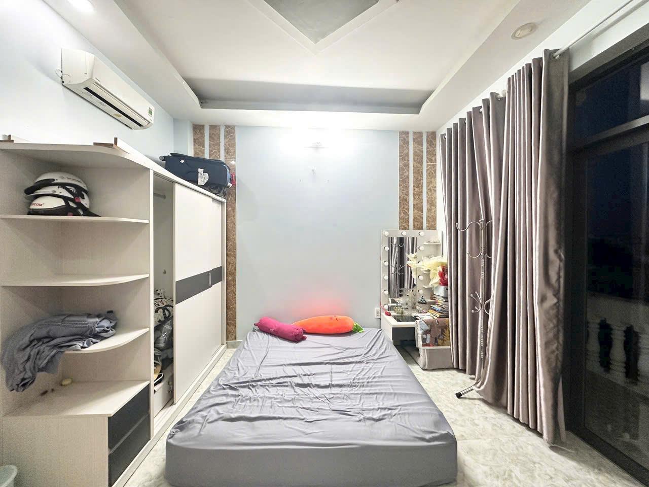 Nhà hẻm xe hơi, ngang 5m, Huỳnh Tấn Phát, chưa tới 7 tỷ