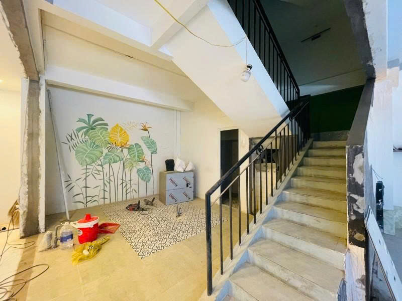 Bán nhà Mặt tiền Huỳnh Văn Bánh - gần Lê Văn Sỹ, 9,4x13m, 3 tầng cũ, tiện xây, 46 Tỷ.-3
