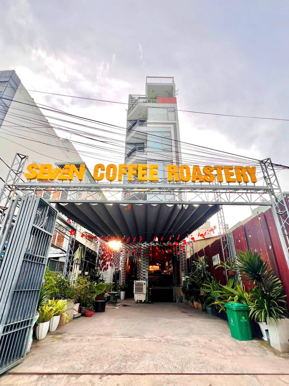 TÂN BÌNH: CHÍNH CHỦ 0938676685 BÁN TÒA NHÀ 8 TẦNG CÓ HẦM CĂN GÓC 2 MẶT TIỀN PHẠM VĂN BẠCH, P.TÂN SƠN- DT 7,5M*21M- VIEW TRỰC DIỆN SÂN BAY CỰC CHILL- GIÁ TỐT CHÀO CHỈ 26,9T