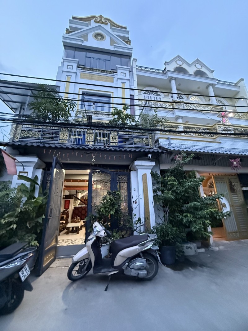 Bán Nhà Hẻm 6m Bình Thành - giao Nguyễn Thị Tú, 5x33m, 5 Tầng - 7 PN, chỉ 5,5 Tỷ.