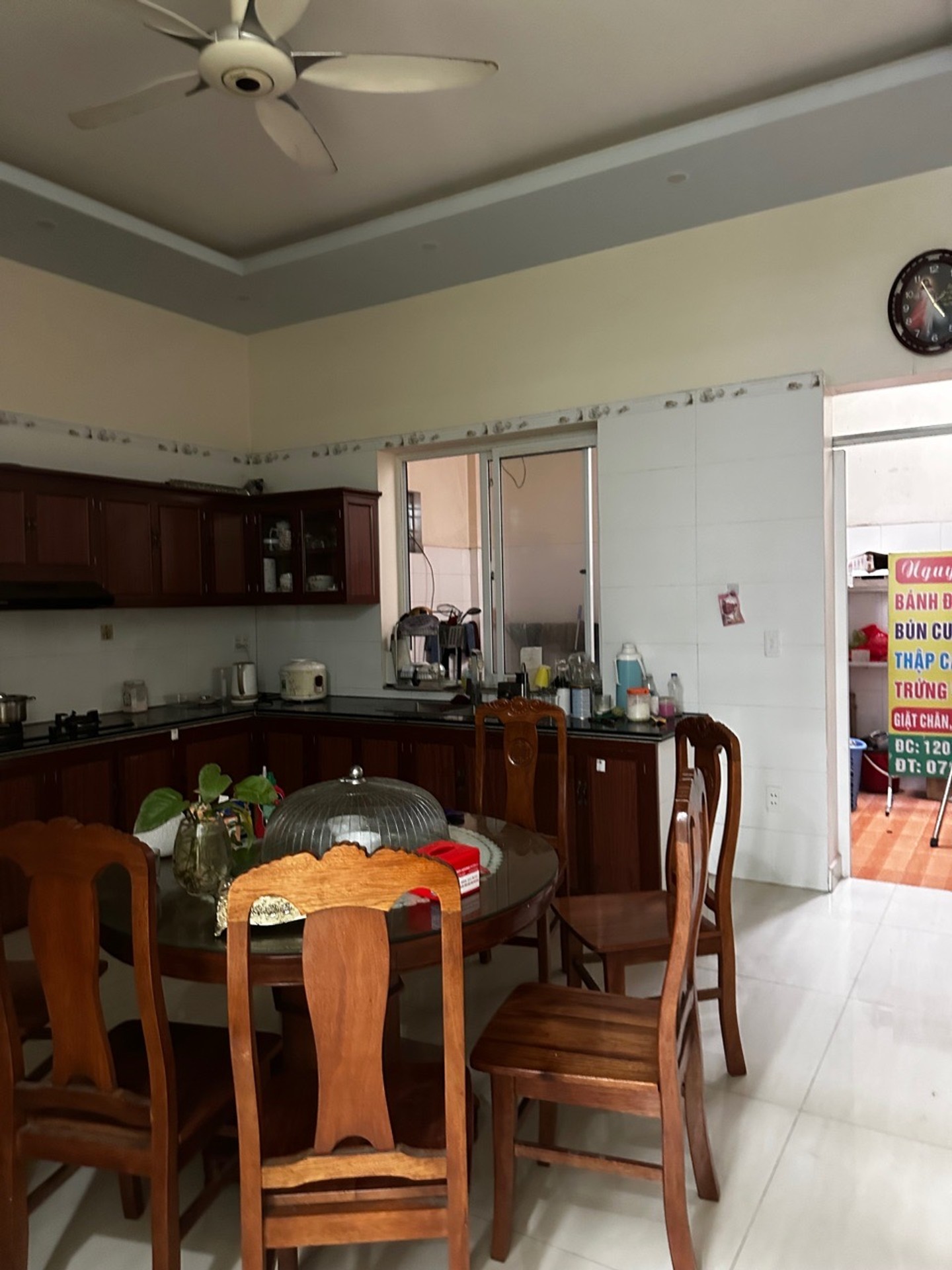 Bán nhà 3 tầng mặt phố Ngô Gia Tự - Vị trí đẹp, kinh doanh sầm uất-1