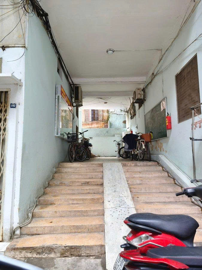 BÁN CĂN HỘ TẬP THỂ   BÀ TRIỆU – TRUNG TÂM HOÀN KIẾM – FULL NỘI THẤT. HÀNG HIẾM-4