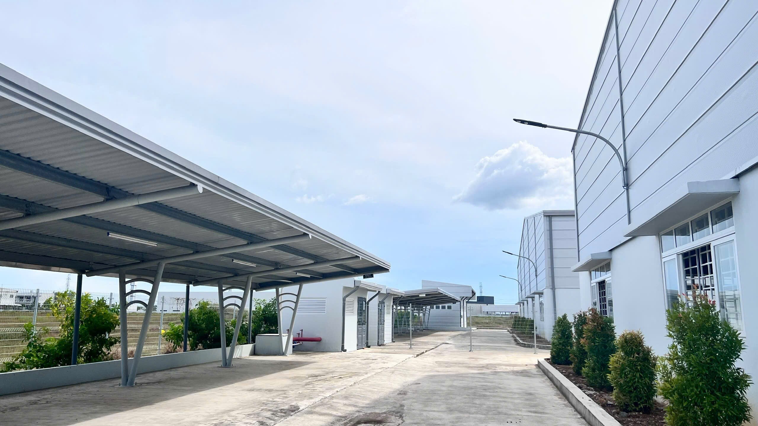 XT123 Nhà Xưởng SX CNC, khung thép lớn thích hợp DN FDI, ngành nghề SX không xả thải