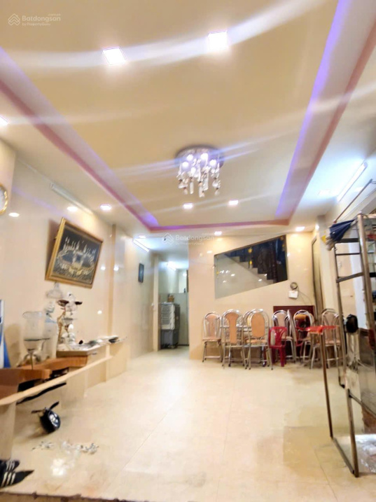 Hiếm! Nhà căn góc Dương Bá Trạc sát Quận 5, vừa ở vừa kinh doanh chỉ nhỉnh 8 tỷ