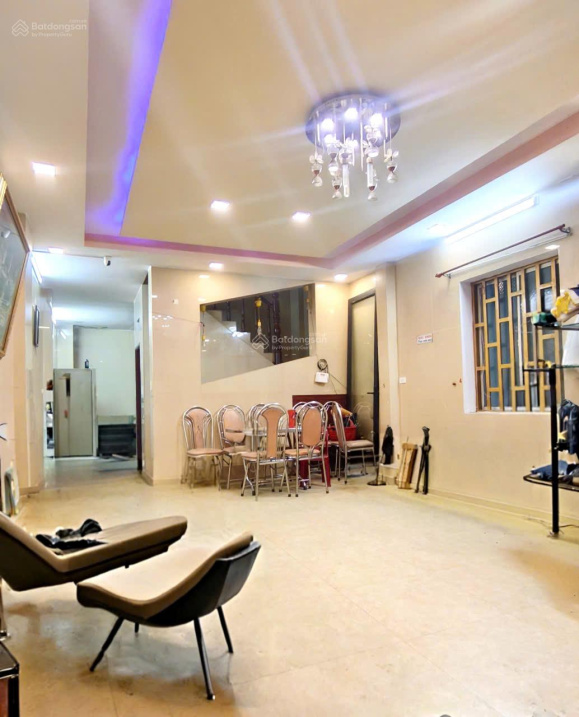 Hiếm! Nhà căn góc Dương Bá Trạc sát Quận 5, vừa ở vừa kinh doanh chỉ nhỉnh 8 tỷ-4