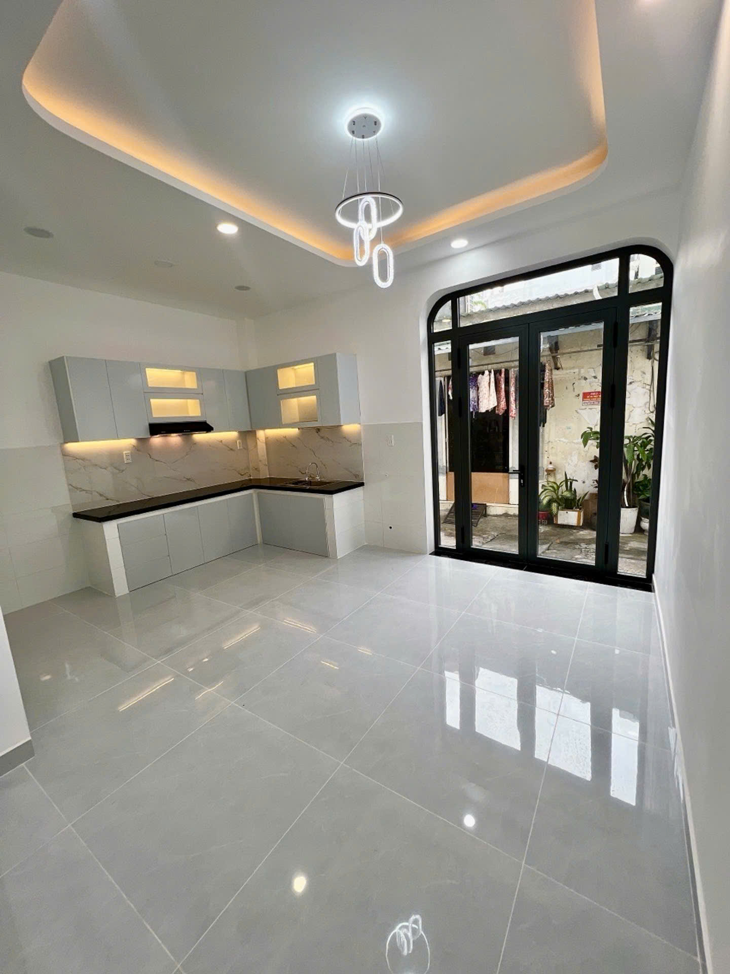 BÁN NHÀ GẦN PARC MALL CAO LỖ – QUẬN 8 – 61M2 – NHỈNH 5 TỶ- LH 0784968131
