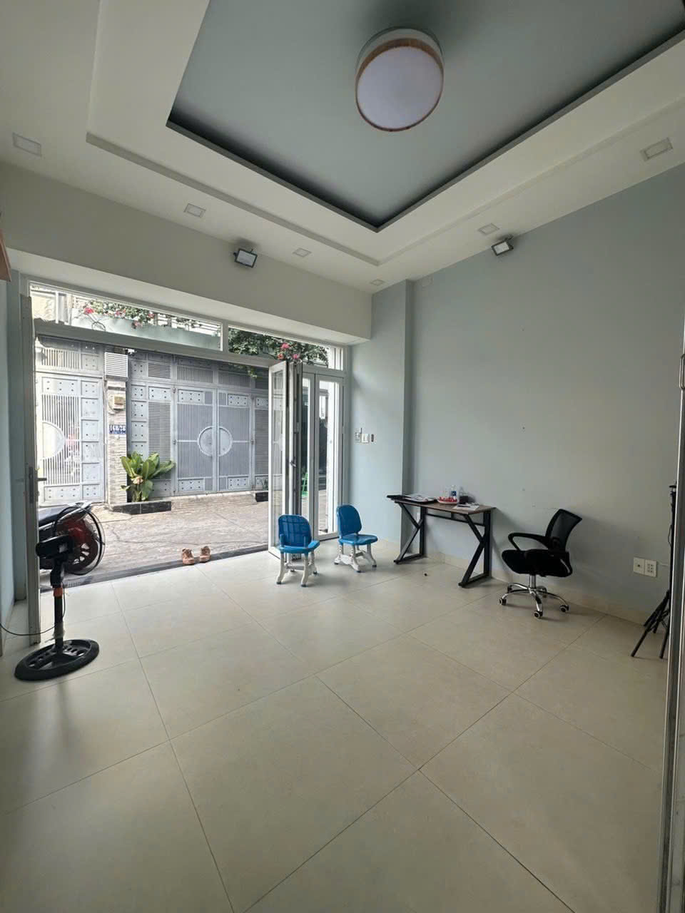 Bán nhà  đường số 32, Linh Đông, Thủ Đức, TP HCM. DT 78m2, 2 tầng, giá 5,88 tỷ, sổ hồng riêng.