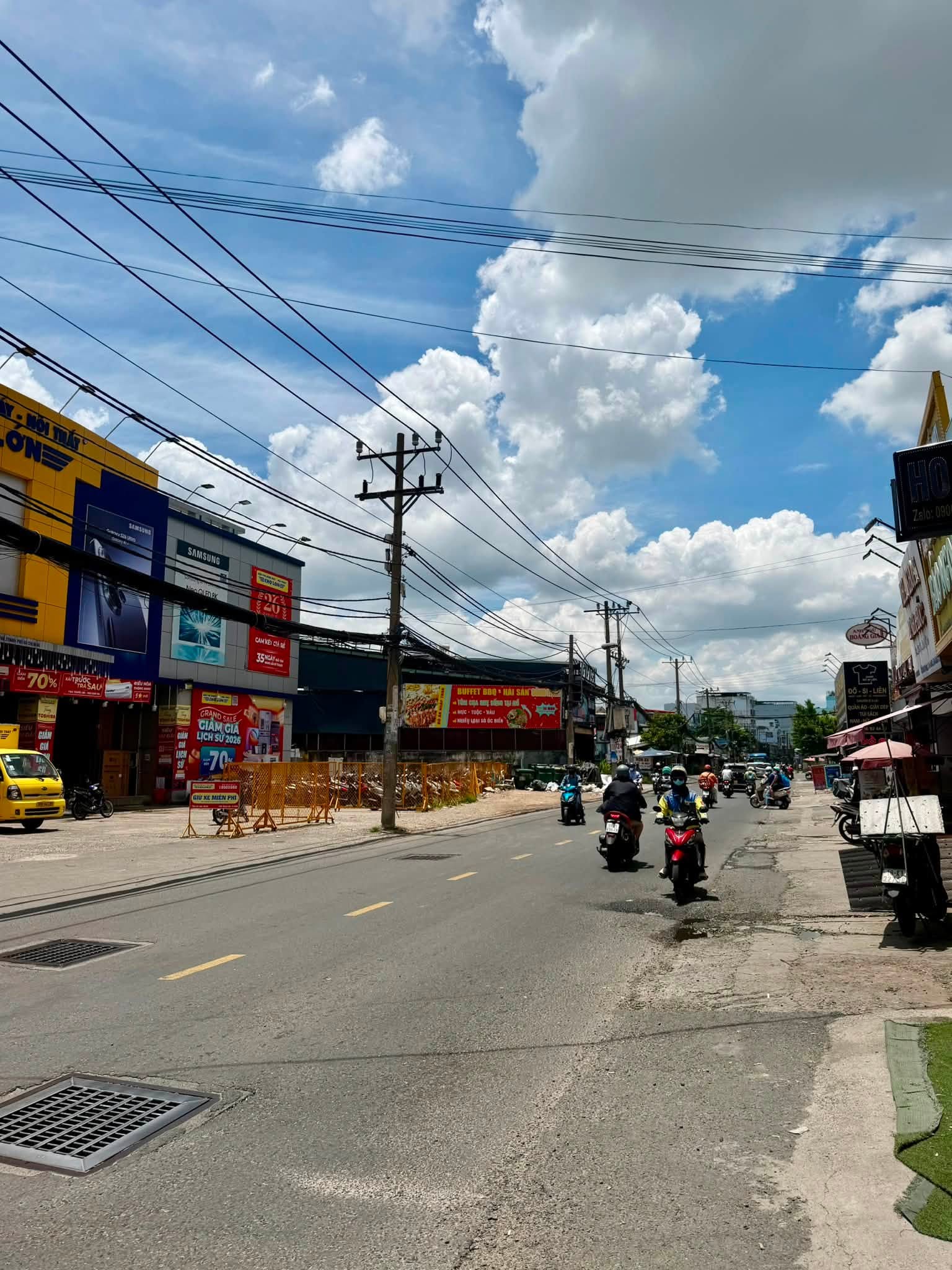 BÁN NHÀ MẶT TIỀN TÂN KỲ TÂN QUÝ 92M² GẦN AEON MAL DÒNG TIỀN GẦN 30 CHỈ 12.X TỶ