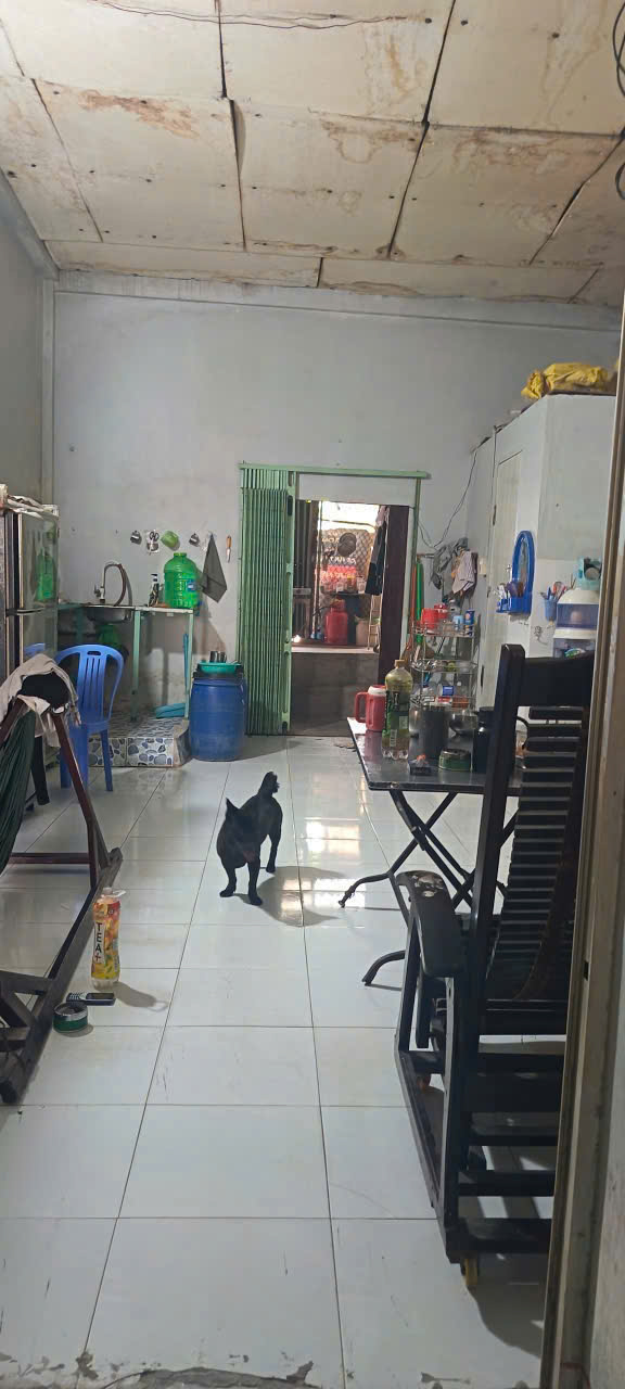 HOT HOT – CHÍNH CHỦ CẦN BÁN NHÀ VỊ TRÍ ĐẮC ĐỊA GẦN CHỢ , Phường 8, Thành phố Cà Mau,-3