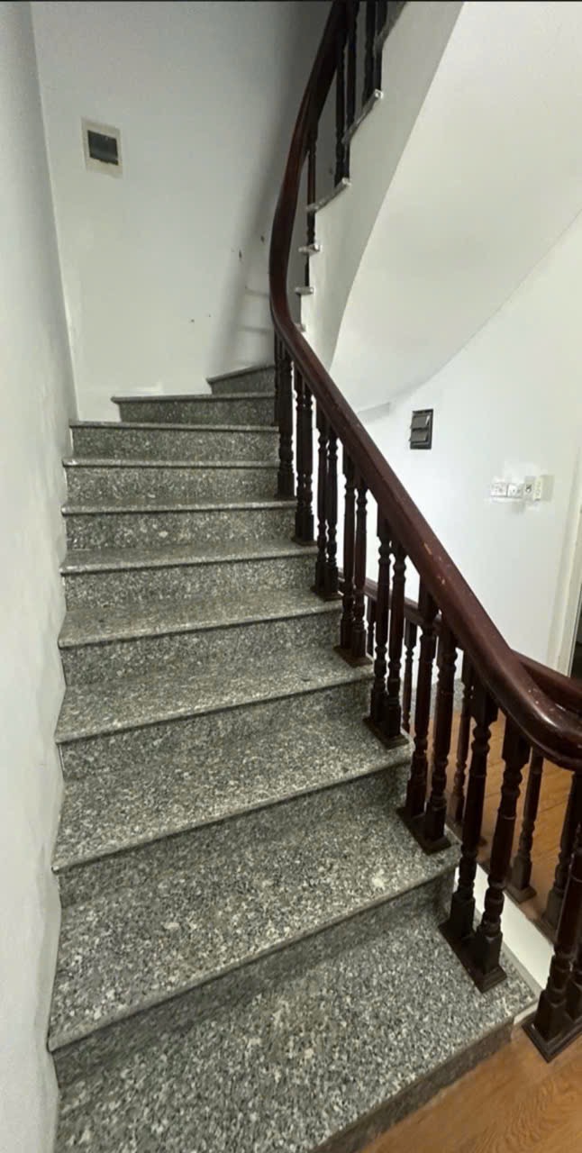 BÁN NHÀ 4 TẦNG NGÕ 2 NGỌC THỤY, PHƯỜNG BỒ ĐỀ – GIÁ 7,5 TỶ-4