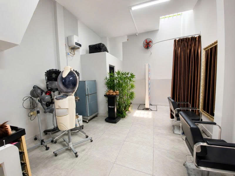 Bán nhà Mặt tiền Tân Hương - gần Tân Quý, DT:  4,1x19m, 2 tầng, HĐT 30tr, chào 15,5 tỷ.