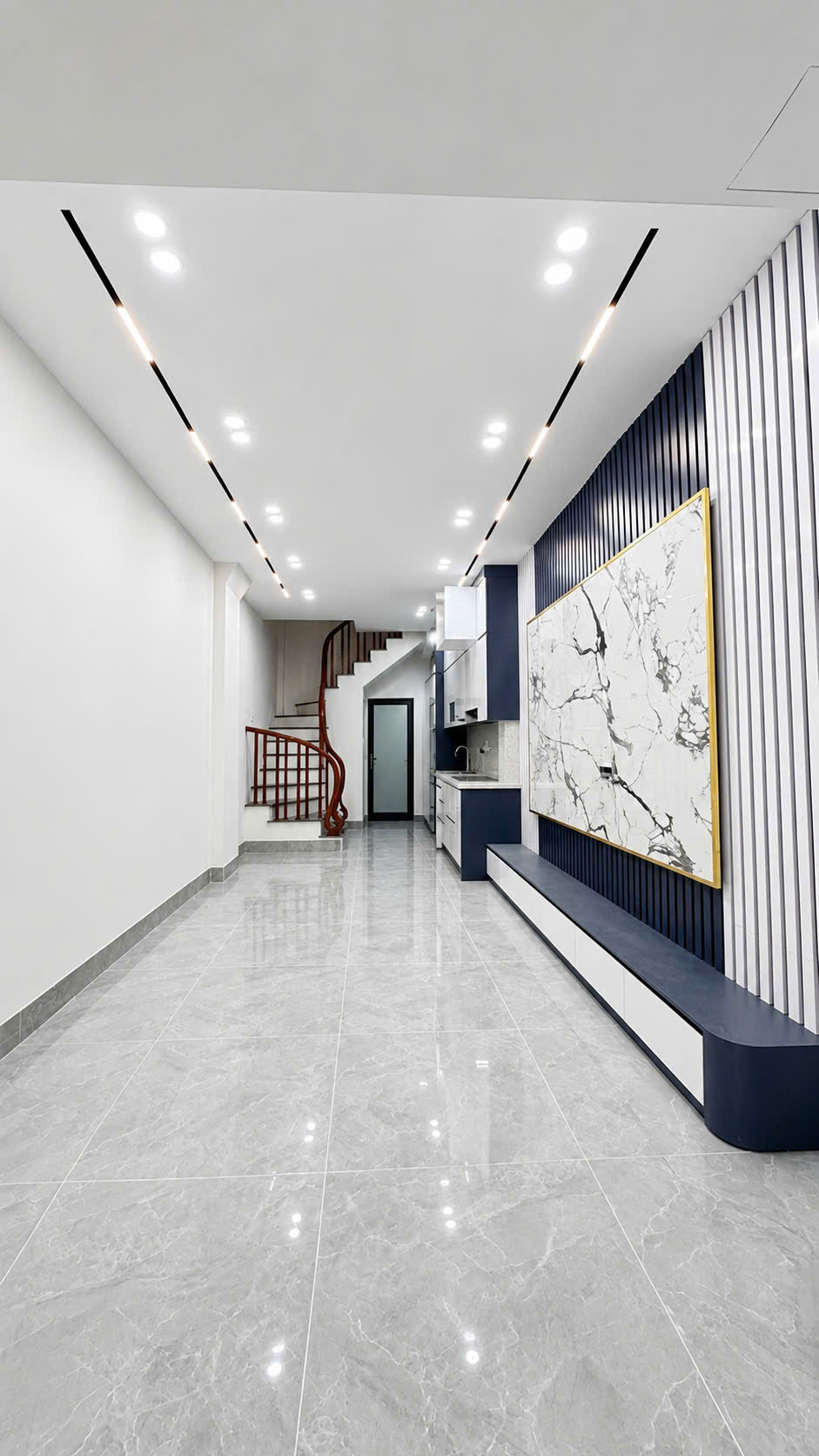 🏡✨ NHÀ MỚI ĐẸP – FULL NỘI THẤT – 6 TẦNG – NGÕ TO THÔNG – VŨ XUÂN THIỀU ✨🏡
🔥 Chỉ cần xách vali về ở – Nhà mới tinh, thiết kế hiện đại, nội thất sang trọng!