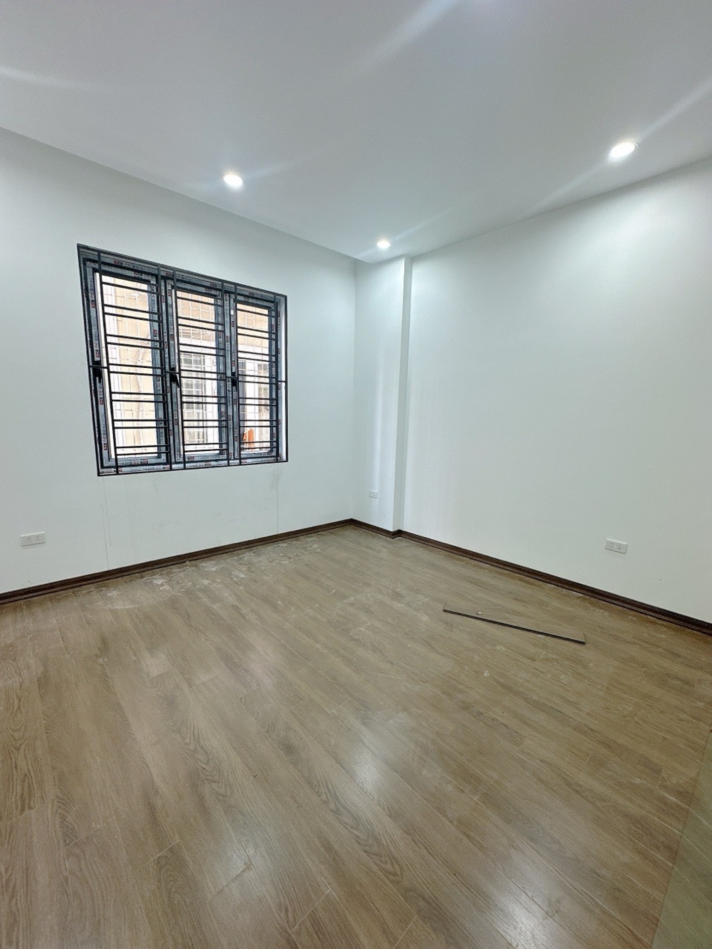 Siêu phẩm mặt ngõ Chợ Hàng - Thông Hồ Sen  Kinh doanh đỉnh-4